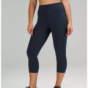 Lululemon Wunder Train Crop - 6 - 21 inch - Like New